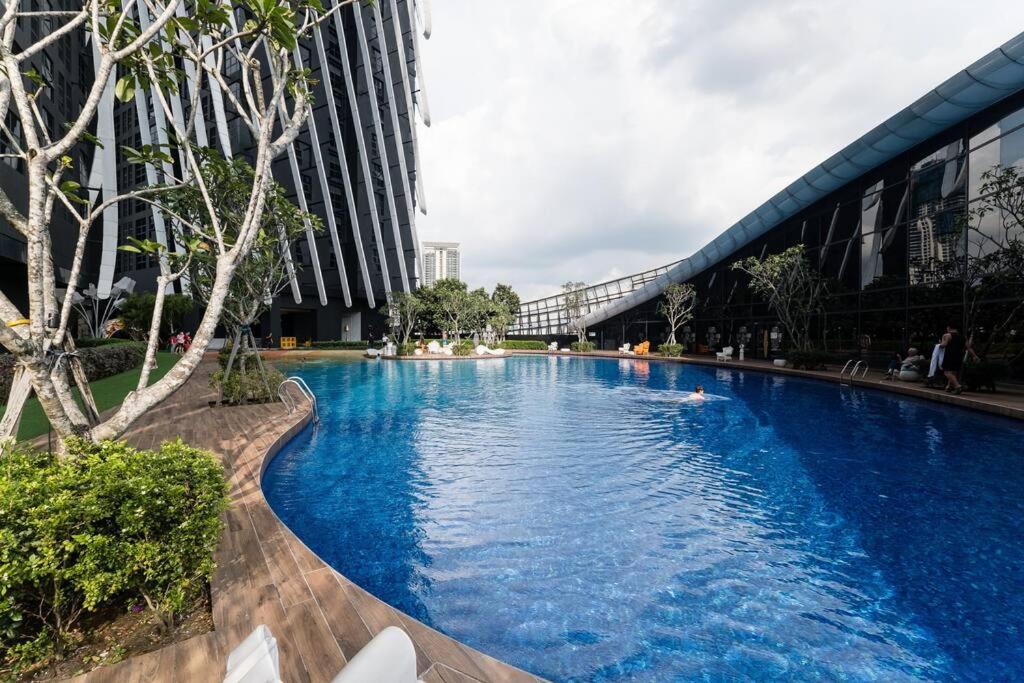 Arte Mont Kiara Duplex 4 Pax Jacuzzi Apartment Kuala Lumpur Luaran gambar