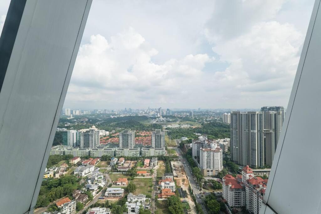 Arte Mont Kiara Duplex 4 Pax Jacuzzi Apartment Kuala Lumpur Luaran gambar